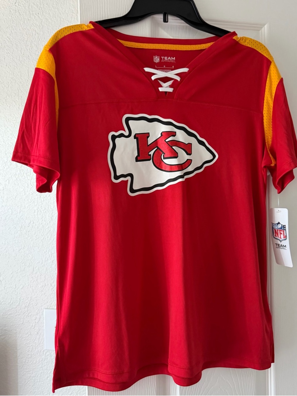 New! Women’s sz L KC Top